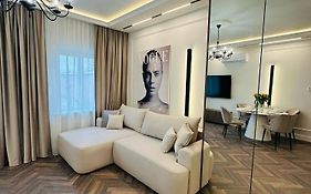 Krakowskie Przedmieście 36 Best Apartments Parking Free